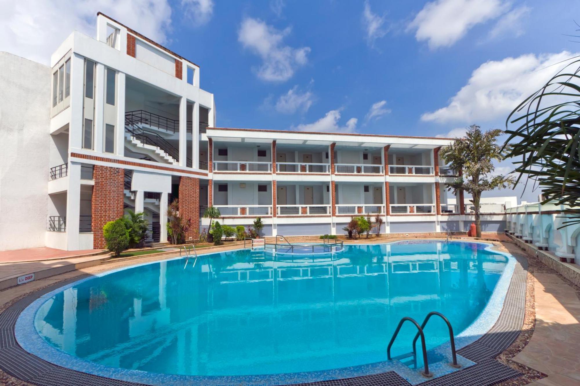 Prakruti Resort Vadódara Exteriér fotografie